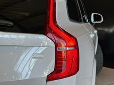 Volvo XC90 T-8 INSC EXPRESS 2.0 (HÃ­brido) 2021/2022 CONCEPT MOTORS PASSO FUNDO / Carros no Vale