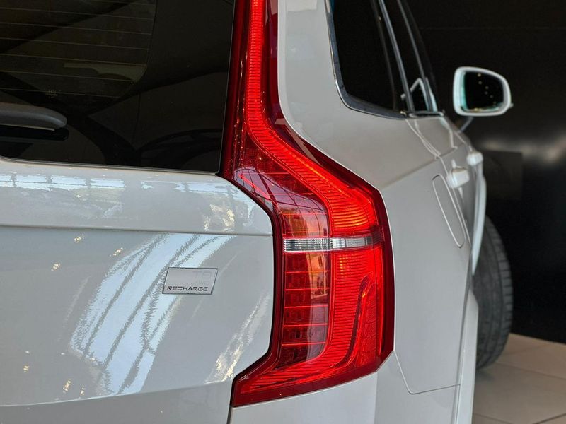 Volvo XC90 T-8 INSC EXPRESS 2.0 (HÃbrido) 2021/2022 CONCEPT MOTORS PASSO FUNDO / Carros no Vale Volvo XC90 T-8 INSC EXPRESS 2.0 (HÃbrido) 2021/2022 CONCEPT MOTORS PASSO FUNDO / Carros no Vale