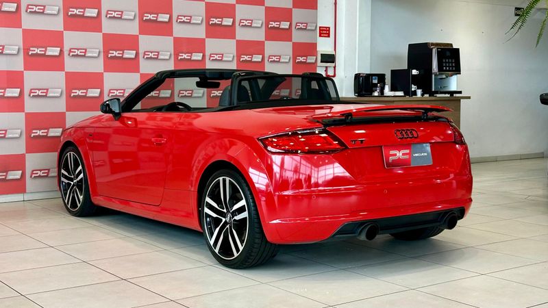Audi TT Roadster 2.0 16v TFSI S-Tronic 2015/2016 PC VEÍCULOS SANTA CRUZ DO SUL / Carros no Vale