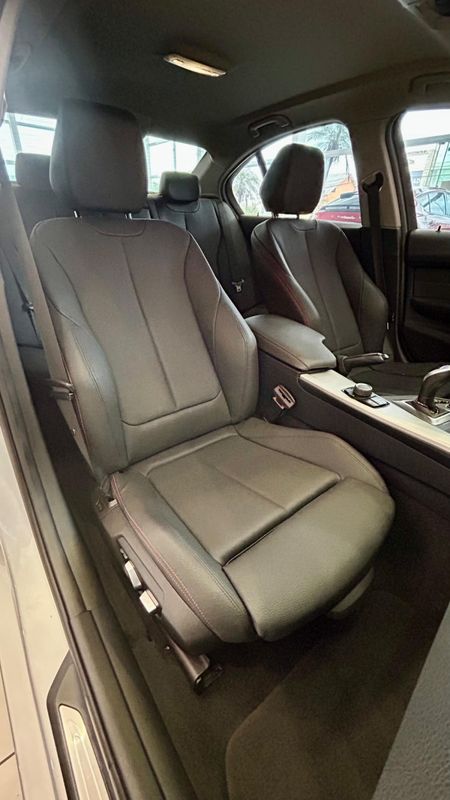 BMW 320iA Modern/Sport TB 2.0/A./GP 2017/2017 PC VEÍCULOS SANTA CRUZ DO SUL / Carros no Vale