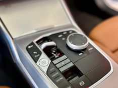 BMW 320iA Modern/Sport TB 2.0/A./GP 2023/2024 PC VEÍCULOS SANTA CRUZ DO SUL / Carros no Vale