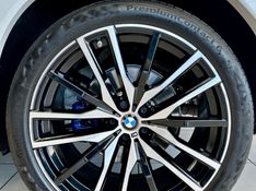 BMW X6 XDRIVE 40i M Sport 3.0 Bi-Turbo 2023/2024 PC VEÍCULOS SANTA CRUZ DO SUL / Carros no Vale