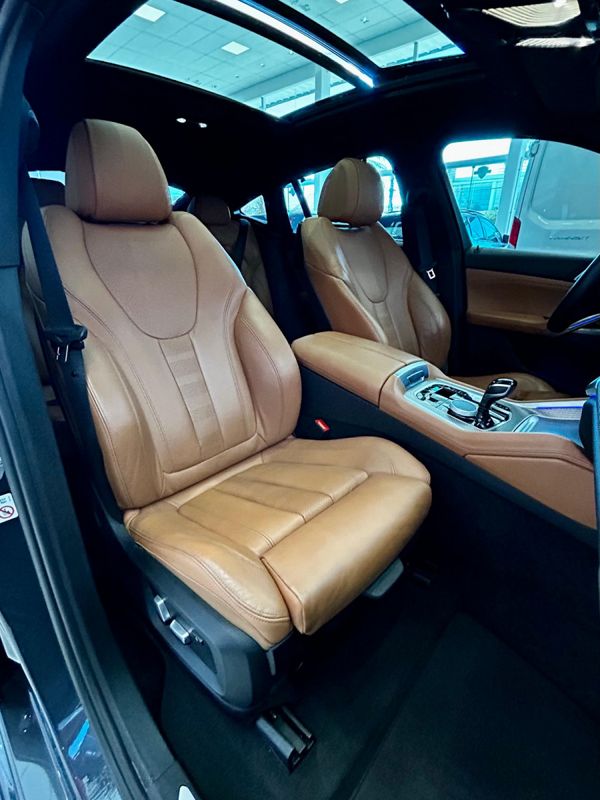 BMW X6 XDRIVE 40i M Sport 3.0 Bi-Turbo 2020/2021 PC VEÍCULOS SANTA CRUZ DO SUL / Carros no Vale