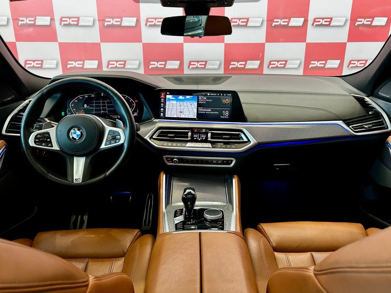 BMW X6 XDRIVE 40i M Sport 3.0 Bi-Turbo 2020/2021 PC VEÍCULOS SANTA CRUZ DO SUL / Carros no Vale