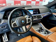 BMW X6 XDRIVE 40i M Sport 3.0 Bi-Turbo 2020/2021 PC VEÍCULOS SANTA CRUZ DO SUL / Carros no Vale