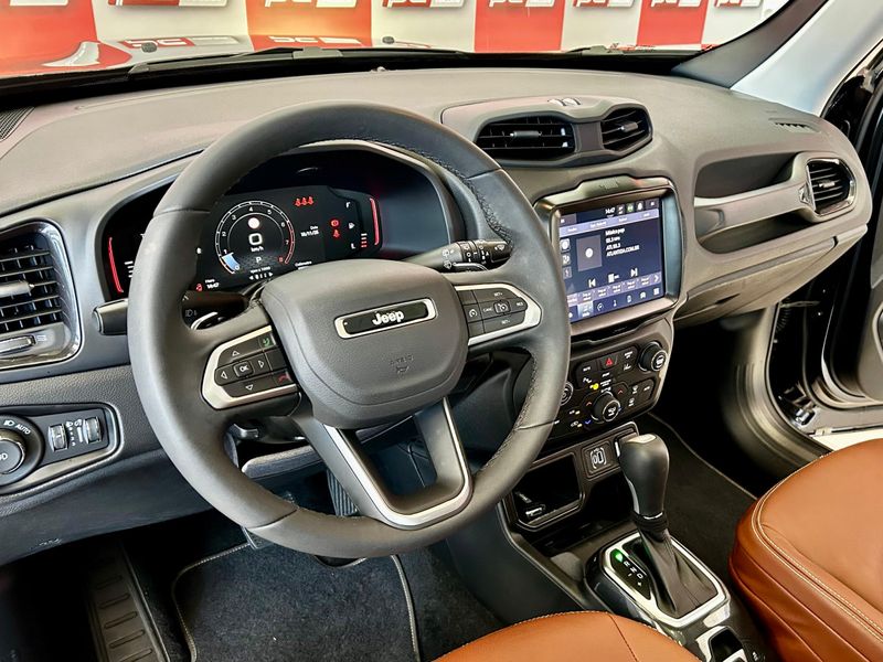 Jeep Renegade SAHARA T270 1.3 TB 4×2 2024/2025 PC VEÍCULOS SANTA CRUZ DO SUL / Carros no Vale