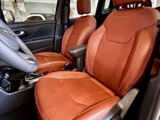 Jeep Renegade SAHARA T270 1.3 TB 4×2 2024/2025 PC VEÍCULOS SANTA CRUZ DO SUL / Carros no Vale