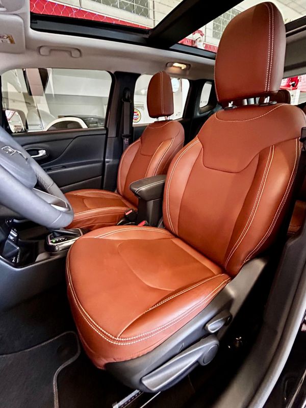 Jeep Renegade SAHARA T270 1.3 TB 4×2 2024/2025 PC VEÍCULOS SANTA CRUZ DO SUL / Carros no Vale