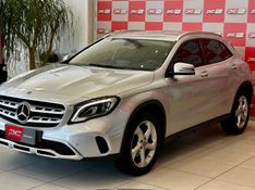 Mercedes-Benz GLA 200 Advance 1.6/ TB 16V 2019/2020 PC VEÍCULOS SANTA CRUZ DO SUL / Carros no Vale