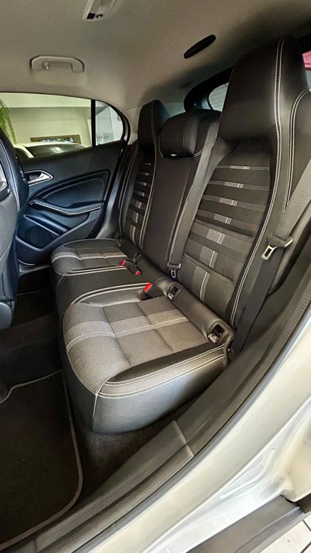 Mercedes-Benz GLA 200 Advance 1.6/ TB 16V 2019/2020 PC VEÍCULOS SANTA CRUZ DO SUL / Carros no Vale