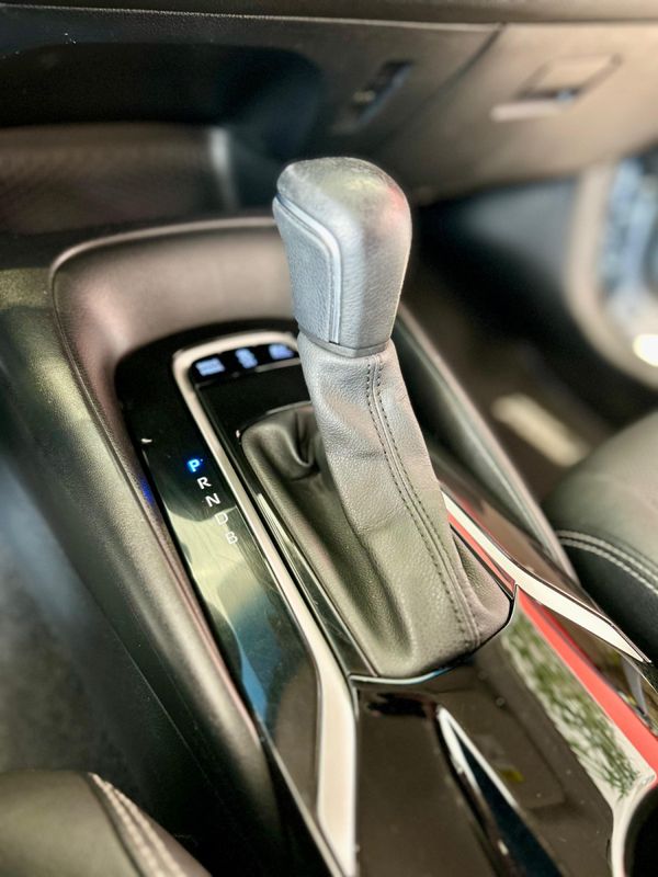 Toyota Corolla Altis 1.8 16V (Híbrido) 2019/2020 PC VEÍCULOS SANTA CRUZ DO SUL / Carros no Vale Toyota Corolla Altis 1.8 16V (Híbrido) 2019/2020 PC VEÍCULOS SANTA CRUZ DO SUL / Carros no Vale