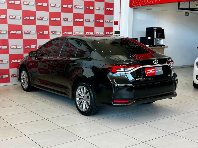 Toyota Corolla XEi 2.0 16V 2023/2023 PC VEÍCULOS SANTA CRUZ DO SUL / Carros no Vale