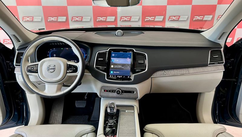 Volvo XC 90 T-8 Ultimate 2.0 AWD (Híbrido) 2023/2024 PC VEÍCULOS SANTA CRUZ DO SUL / Carros no Vale Volvo XC 90 T-8 Ultimate 2.0 AWD (Híbrido) 2023/2024 PC VEÍCULOS SANTA CRUZ DO SUL / Carros no Vale