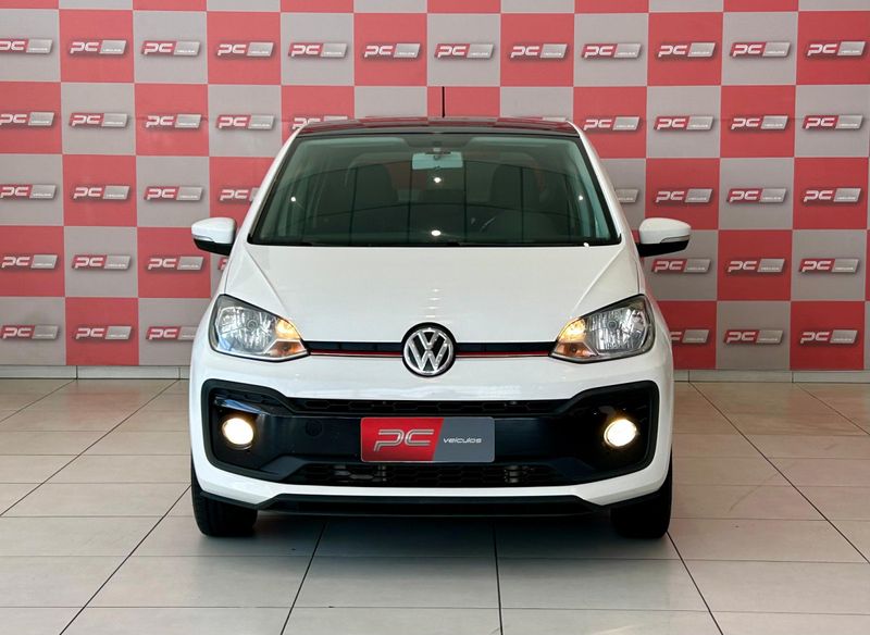VOLKSWAGEN Up! Move 1.0 TSI Total 12V 2017/2018 PC VEÍCULOS SANTA CRUZ DO SUL / Carros no Vale