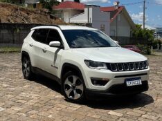 JEEP COMPASS 2.0 LONGITUDE FLEX 2018/2018 BOSCO AUTOMÓVEIS GUAPORÉ / Carros no Vale