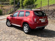 RENAULT DUSTER 1.6 DYNAMIQUE 4X2 16V FLEX 4P MANUAL 2013/2013 BOSCO AUTOMÓVEIS GUAPORÉ / Carros no Vale