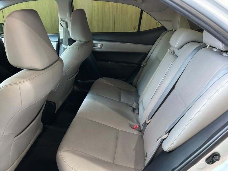 TOYOTA COROLLA 2.0 XEI /2015 IDEAL VEÍCULOS LAJEADO / Carros no Vale