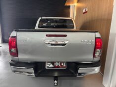 TOYOTA HILUX CAB.DUPLA SRX 2.8 /2016 IDEAL VEÍCULOS LAJEADO / Carros no Vale