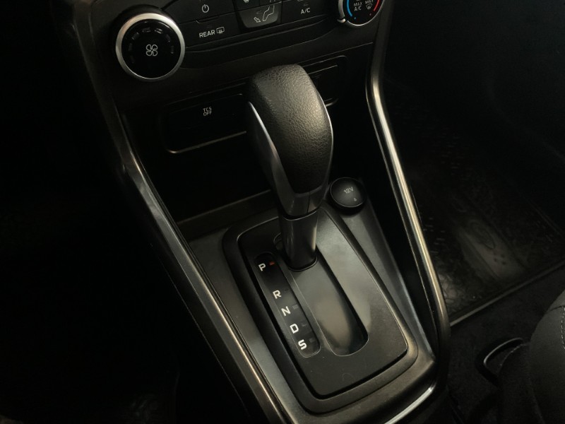 FORD ECOSPORT SE 1.6 16V FLEX 5P AUT. 2020/2021 DUARTE VEÍCULOS PORTO ALEGRE / Carros no Vale FORD ECOSPORT SE 1.6 16V FLEX 5P AUT. 2020/2021 DUARTE VEÍCULOS PORTO ALEGRE / Carros no Vale