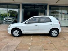 CHEVROLET CELTA LT 1.0 2013/2014 SÉTIMA VEÍCULOS GUAPORÉ / Carros no Vale