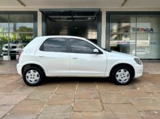CHEVROLET CELTA LT 1.0 2013/2014 SÉTIMA VEÍCULOS GUAPORÉ / Carros no Vale
