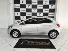 CHEVROLET ONIX HATCH LT 1.0 8V FLEXPOWER 5P MEC. 2018/2018 TIAGO AUTOMÓVEIS VENÂNCIO AIRES / Carros no Vale