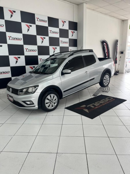 VOLKSWAGEN SAVEIRO TRENDLINE 1.6 T.FLEX 8V 2017/2017 TIAGO AUTOMÓVEIS VENÂNCIO AIRES / Carros no Vale