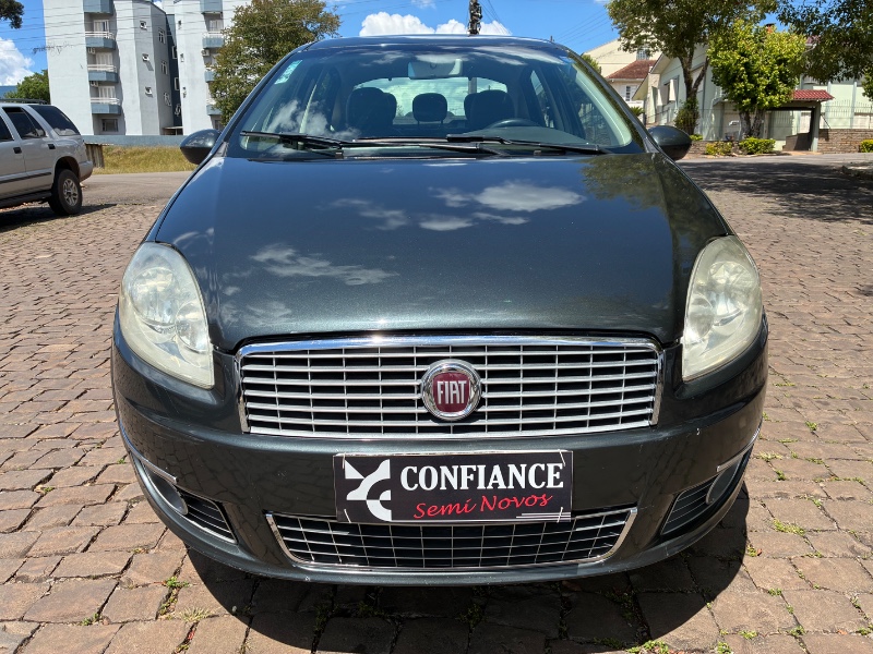 FIAT LINEA 1.8 ABSOLUTE 16V AUTOMATIZADO 2012/2012 COMPLETO VEÍCULOS GUAPORÉ / Carros no Vale FIAT LINEA 1.8 ABSOLUTE 16V AUTOMATIZADO 2012/2012 COMPLETO VEÍCULOS GUAPORÉ / Carros no Vale