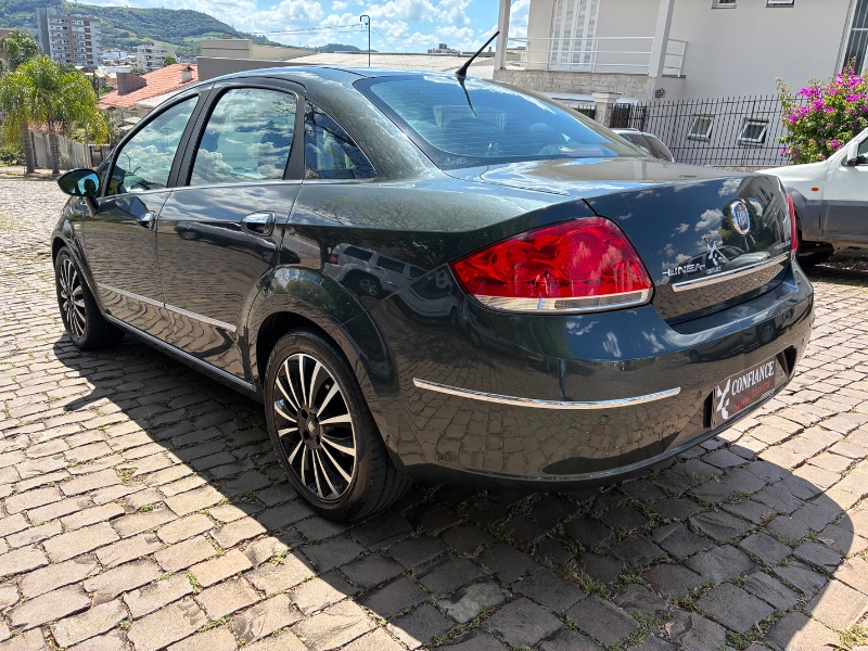 FIAT LINEA 1.8 ABSOLUTE 16V AUTOMATIZADO 2012/2012 COMPLETO VEÍCULOS GUAPORÉ / Carros no Vale FIAT LINEA 1.8 ABSOLUTE 16V AUTOMATIZADO 2012/2012 COMPLETO VEÍCULOS GUAPORÉ / Carros no Vale