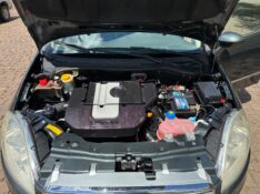 FIAT LINEA 1.8 ABSOLUTE 16V AUTOMATIZADO 2012/2012 COMPLETO VEÍCULOS GUAPORÉ / Carros no Vale