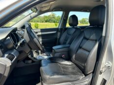 KIA SORENTO EX 2.4 /2011 RT 811 VEÍCULOS ARROIO DO MEIO / Carros no Vale
