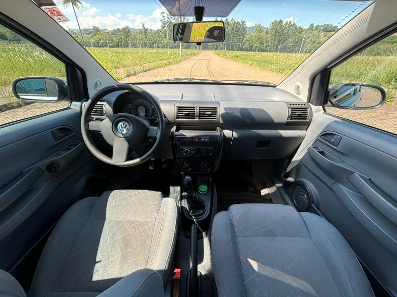 VOLKSWAGEN SPACEFOX 1.6 /2007 RT 811 VEÍCULOS ARROIO DO MEIO / Carros no Vale VOLKSWAGEN SPACEFOX 1.6 /2007 RT 811 VEÍCULOS ARROIO DO MEIO / Carros no Vale