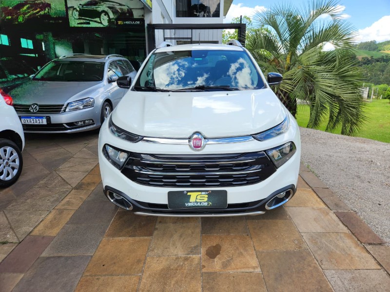 FIAT TORO VOLCANO 2.0 16V 4X4 TB DIESEL AUT. 2018/2019 TS VEÍCULOS ANTA GORDA / Carros no Vale FIAT TORO VOLCANO 2.0 16V 4X4 TB DIESEL AUT. 2018/2019 TS VEÍCULOS ANTA GORDA / Carros no Vale