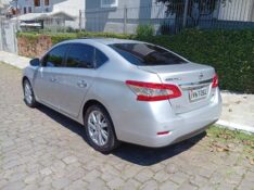NISSAN SENTRA SL 2.0 2014/2014 ALTERNATIVA VEÍCULOS LAJEADO / Carros no Vale