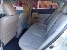 HONDA CIVIC 2.0 LXR 2015/2016 ALTERNATIVA VEÍCULOS LAJEADO / Carros no Vale