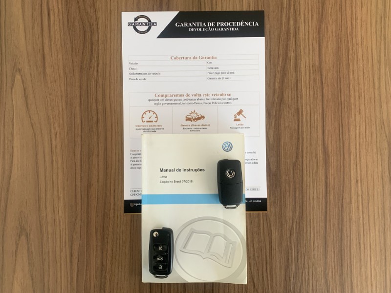 VOLKSWAGEN JETTA 2.0 COMFORTLINE 2015/2016 DUARTE VEÍCULOS PORTO ALEGRE / Carros no Vale VOLKSWAGEN JETTA 2.0 COMFORTLINE 2015/2016 DUARTE VEÍCULOS PORTO ALEGRE / Carros no Vale
