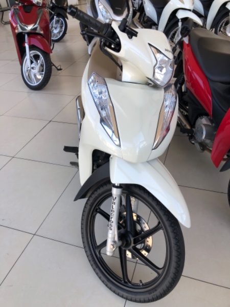 HONDA MOTOS BIZ 2019/2019 JASER MOTOS LAJEADO / Carros no Vale