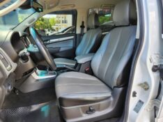 CHEVROLET S10 LTZ 2.8 4X4 2021/2022 TS VEÍCULOS ANTA GORDA / Carros no Vale