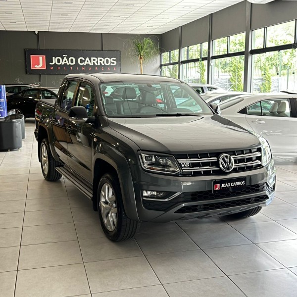 VOLKSWAGEN AMAROK 3.0 V6 HIGHLINE 2022/2022 JOÃO CARROS MULTIMARCAS GUAPORÉ / Carros no Vale VOLKSWAGEN AMAROK 3.0 V6 HIGHLINE 2022/2022 JOÃO CARROS MULTIMARCAS GUAPORÉ / Carros no Vale
