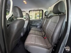 VOLKSWAGEN AMAROK 3.0 V6 HIGHLINE 2022/2022 JOÃO CARROS MULTIMARCAS GUAPORÉ / Carros no Vale