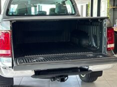 VOLKSWAGEN AMAROK 3.0 V6 HIGHLINE 2022/2022 JOÃO CARROS MULTIMARCAS GUAPORÉ / Carros no Vale