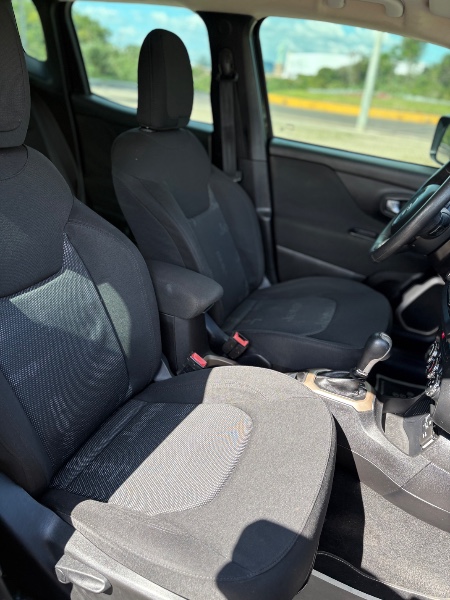 JEEP RENEGADE 1.8 SPORT 4X2 2016 /2016 NEURI VEÍCULOS LAJEADO / Carros no Vale JEEP RENEGADE 1.8 SPORT 4X2 2016 /2016 NEURI VEÍCULOS LAJEADO / Carros no Vale