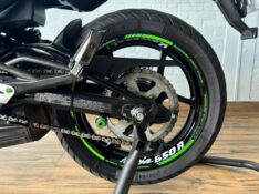 KAWASAKI NINJA 650 R /2011 RT 811 VEÍCULOS ARROIO DO MEIO / Carros no Vale