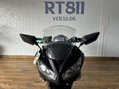 KAWASAKI NINJA 650 R /2011 RT 811 VEÍCULOS ARROIO DO MEIO / Carros no Vale