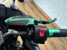 KAWASAKI NINJA 650 R /2011 RT 811 VEÍCULOS ARROIO DO MEIO / Carros no Vale