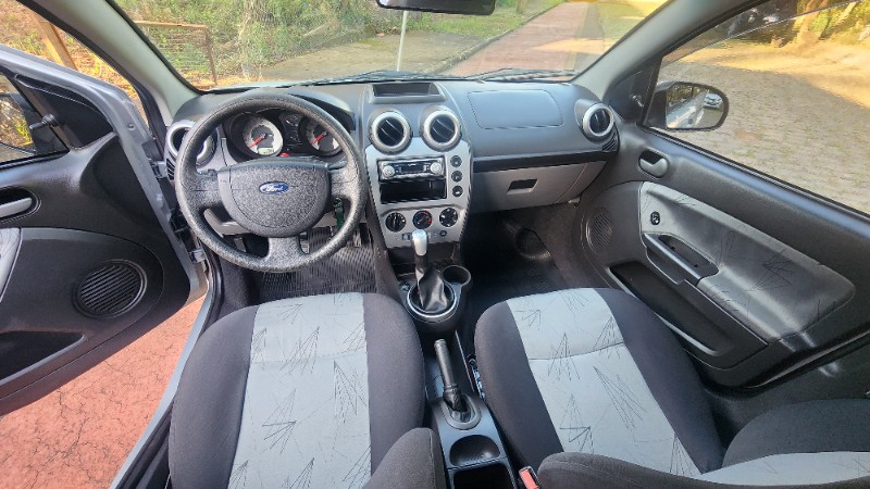 FORD FIESTA 1.6 FLEX 2010/2010 FERNANDO AUTOMÓVEIS | REVENDA DE CARROS ARROIO DO MEIO ARROIO DO MEIO / Carros no Vale
