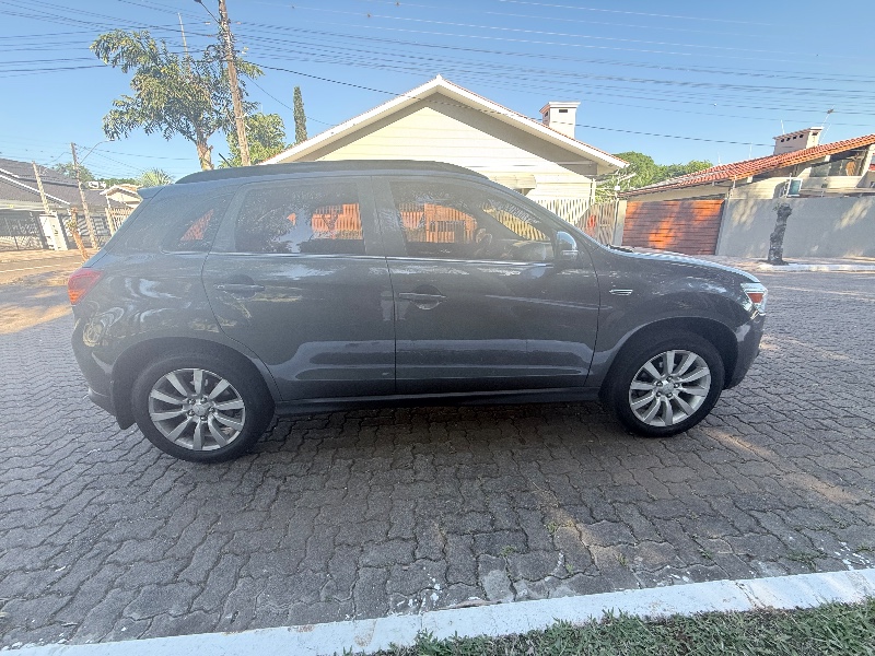 MITSUBISHI ASX 2.0 16V 4X4 160CV 2016/2016 ELY AUTOMÓVEIS LAJEADO / Carros no Vale
