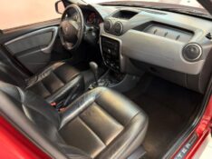 RENAULT DUSTER DYNAMIQUE 2.0 FLEX 16V AUT. 2013/2013 LUCAS AUTOMÓVEIS BOM RETIRO DO SUL / Carros no Vale