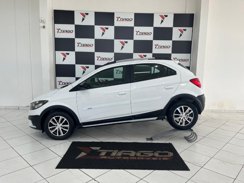 CHEVROLET ONIX HATCH ACTIV 1.4 8V FLEX 5P AUT. 2018/2018 TIAGO AUTOMÓVEIS VENÂNCIO AIRES / Carros no Vale CHEVROLET ONIX HATCH ACTIV 1.4 8V FLEX 5P AUT. 2018/2018 TIAGO AUTOMÓVEIS VENÂNCIO AIRES / Carros no Vale