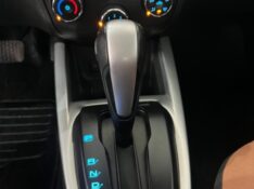 CHEVROLET ONIX HATCH ACTIV 1.4 8V FLEX 5P AUT. 2018/2018 TIAGO AUTOMÓVEIS VENÂNCIO AIRES / Carros no Vale